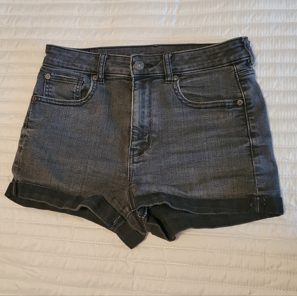 American Eagle Outfitters Black Jean Shorts Super Hi-Rise Shortie Size 6